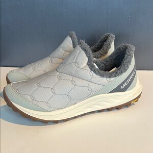 Merrell Women's Gray Quilted Slip-On MOC Shoes